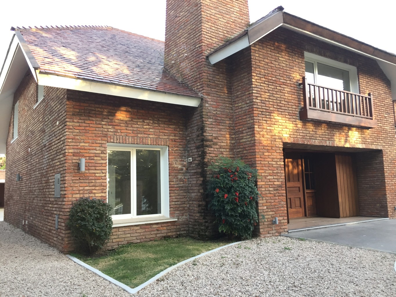 Se alquila casa hermosa